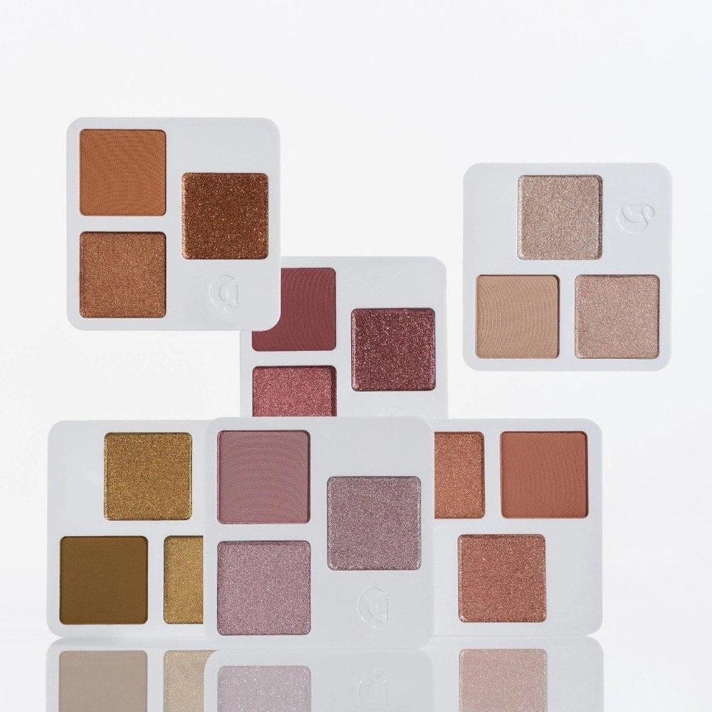 NEW Glossier Monochrome Eyeshadow Palette in Clay - Picture 4 of 5